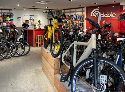 Intérieur magasin de vélos La Garenne Colombes